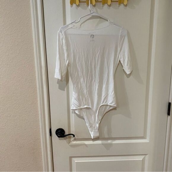 Free People Bodysuit NWOT Size small - Picture 4 of 6